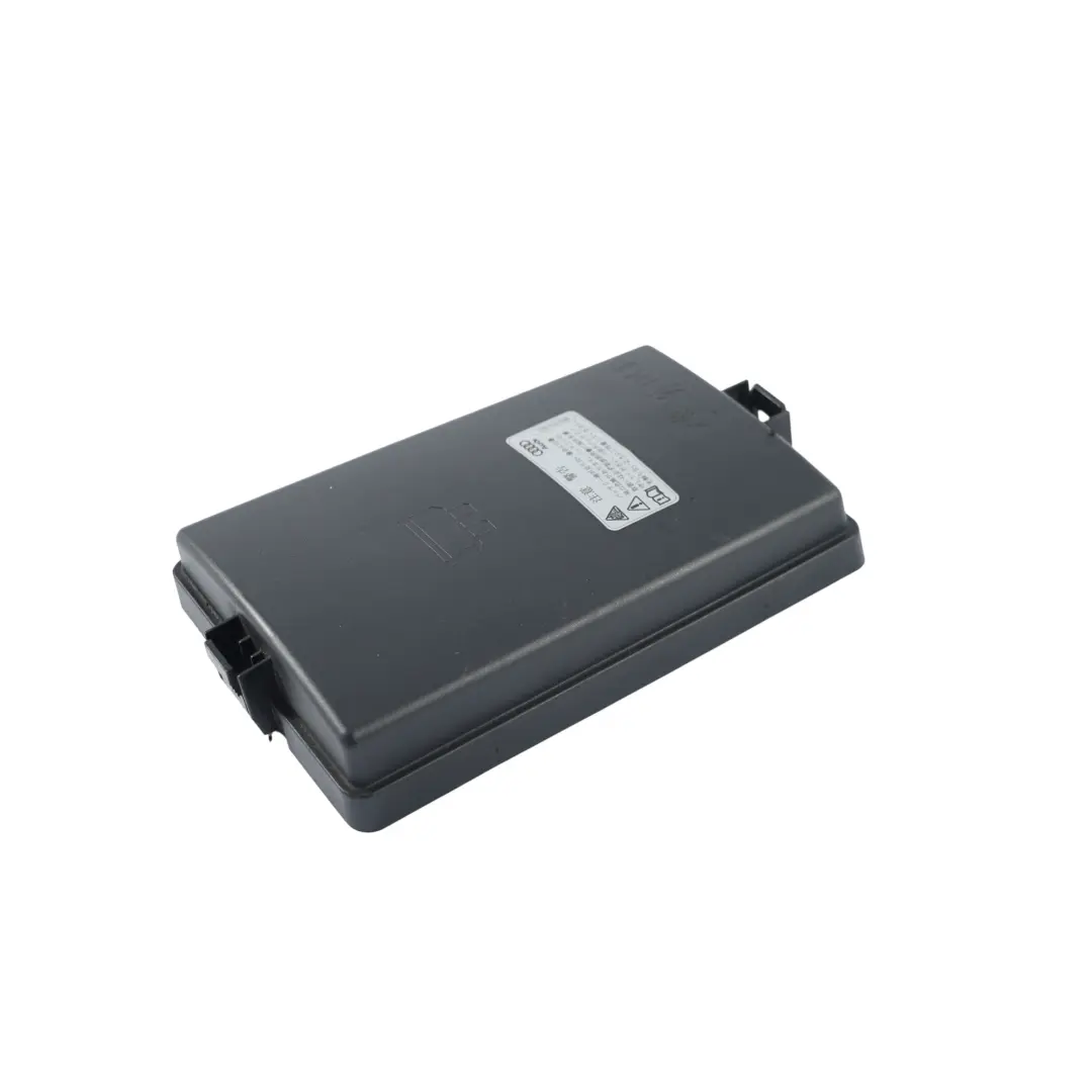 Naklejka Tabliczka Danych Komora Silnika Akumulator do Audi A3 S3 8V o numerze 8K0010523 Audi A3 S3 8V Naklejka Tabliczka Danych Komora Silnika Akumulator - SKU 8K0010523 - Numer Części 8K0010523