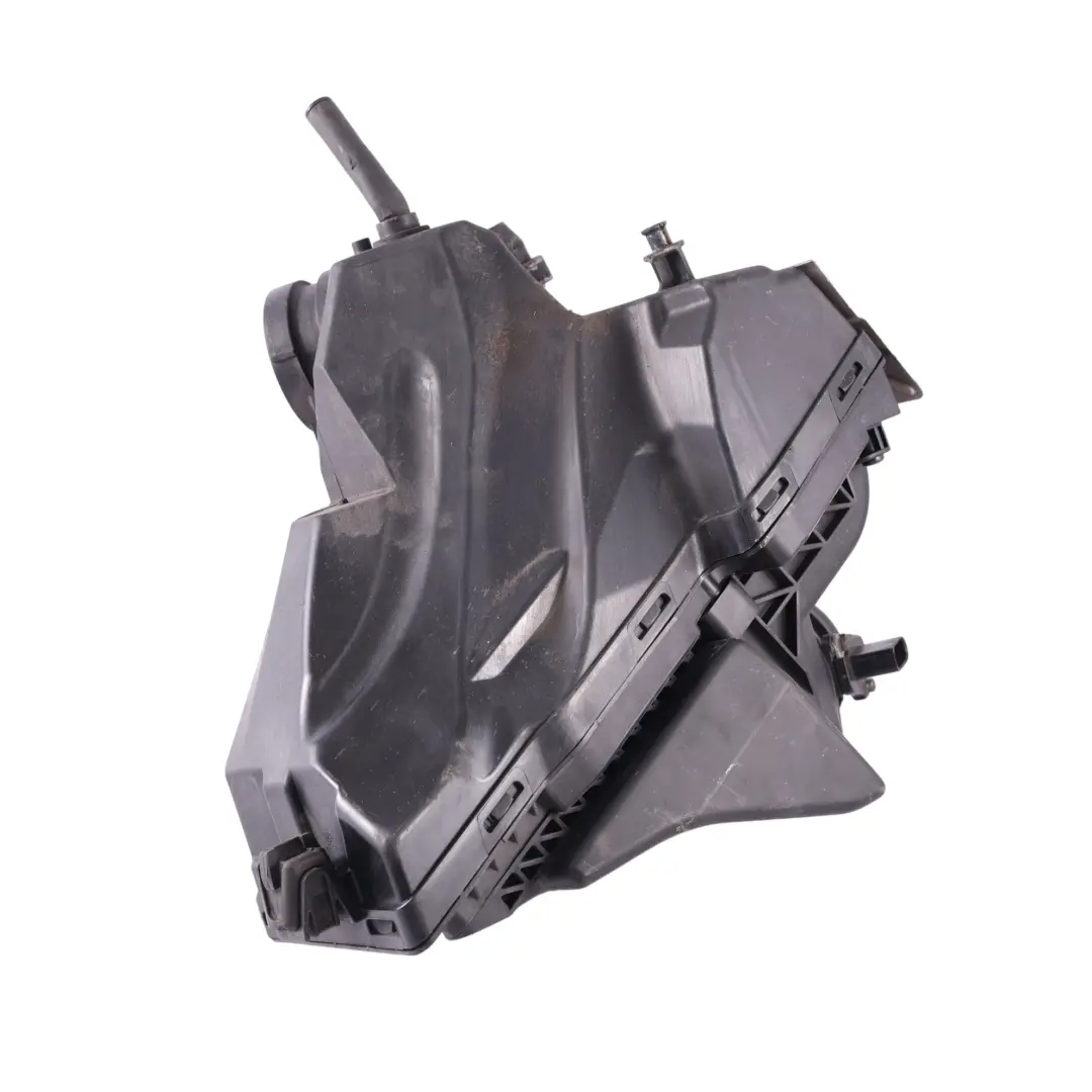 Audi A4 B8 Obudowa Filtra Powietrza Tłumik Ssania 8K0183A - SKU 8K0133835-1 - Numer Części 8K0133835
