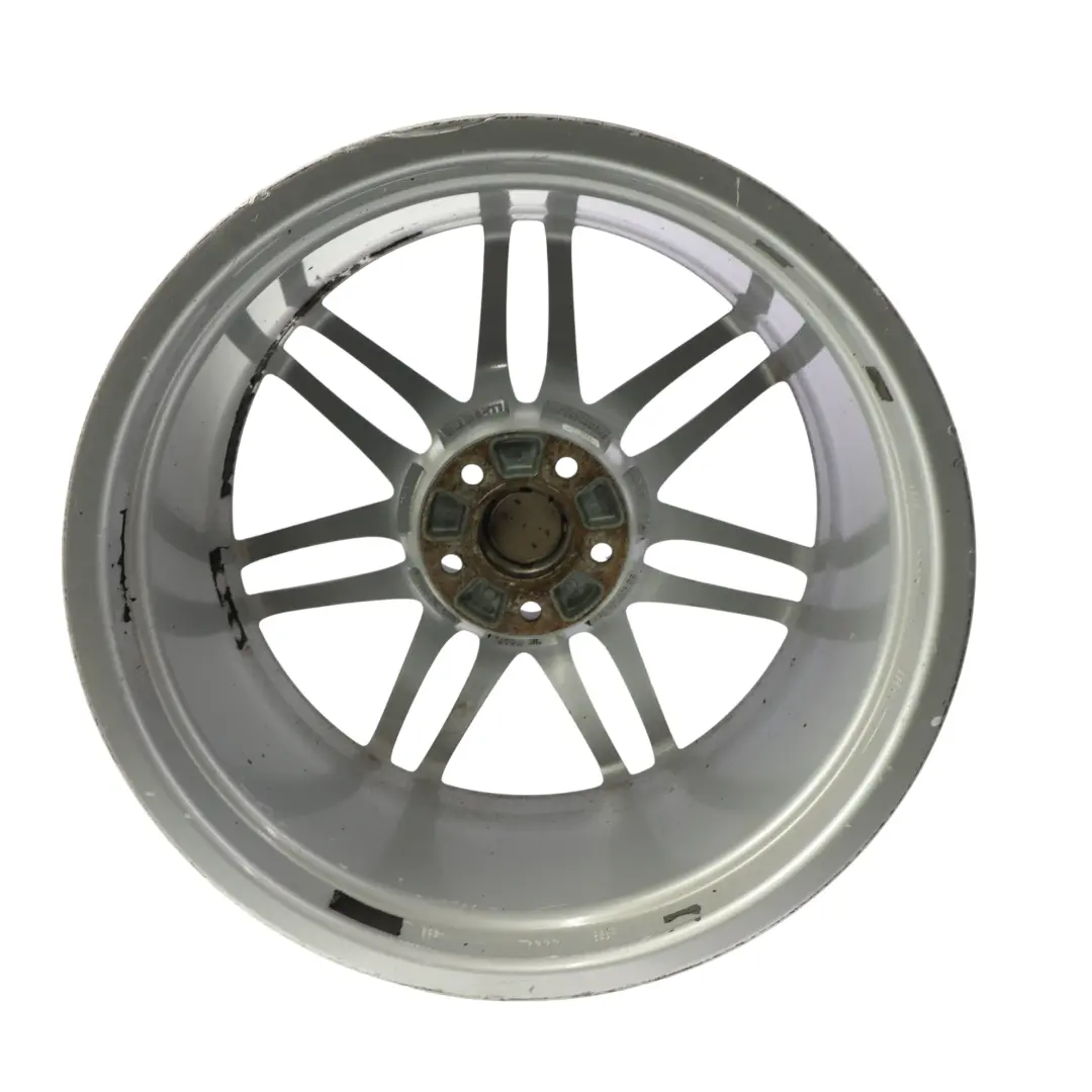 Jante En Alliage Argent Audi A4 B8 19" 8.5J ET:43 À Doubles Branches pour à propos du numéro de pièce 8K0601025AA Jante En Alliage Argent Audi A4 B8 19" 8.5J ET:43 À Doubles Branches - SKU 8K0601025AA-SL2 - Numéro de pièce 8K0601025AA