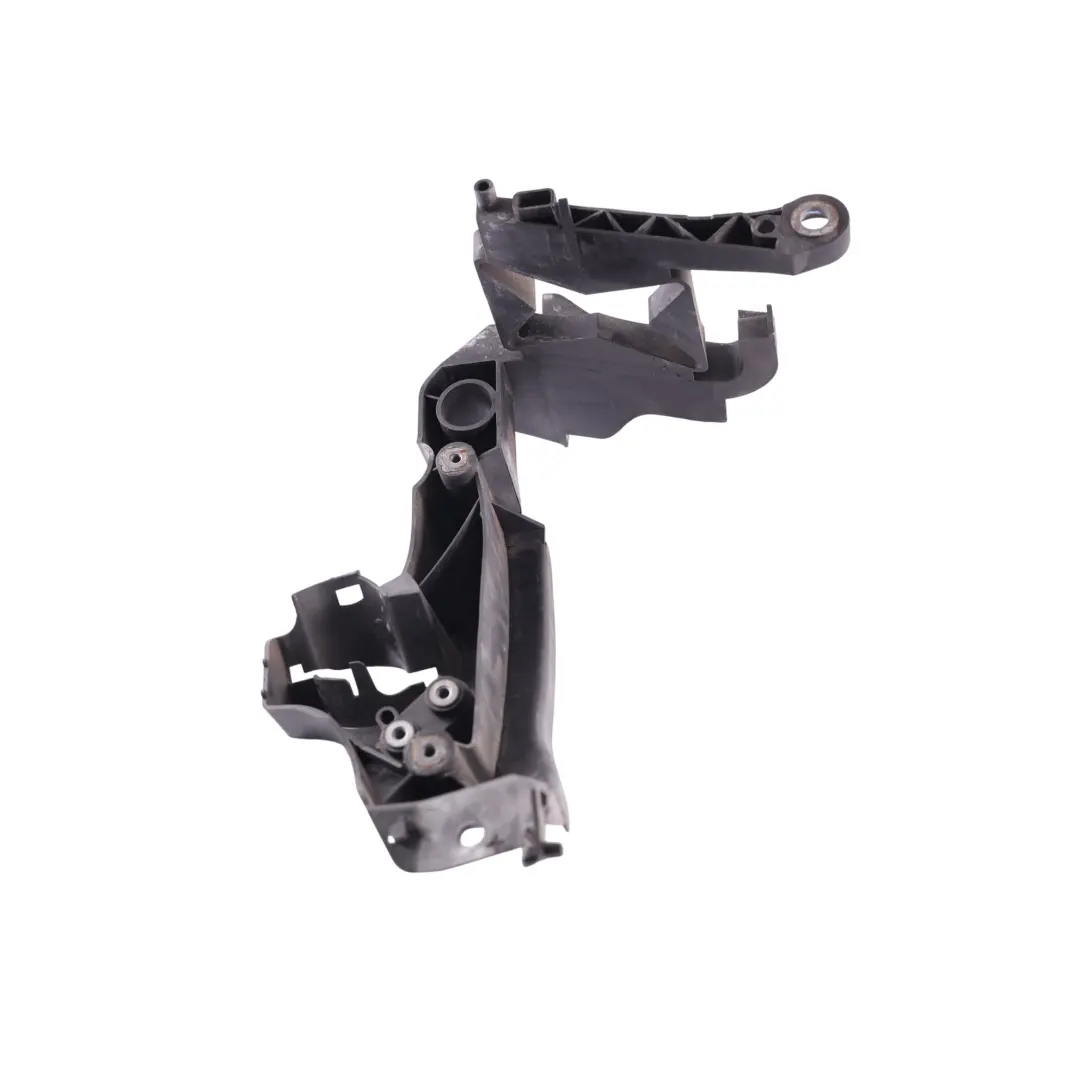 Audi A4 B8 Soporte Faro Delantero Derecho Soporte Fijación - SKU 8K0805608R - Número de pieza 8K0805608R