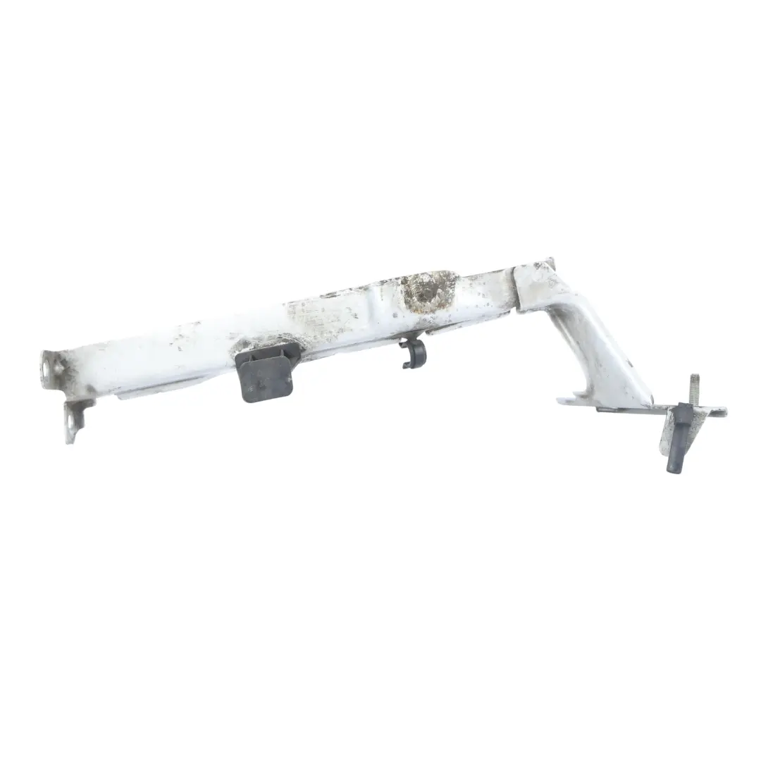Audi A4 B8 Supporto Staffa Parafango Anteriore Sinistro - SKU 8K0821135B - Numero di parte 8K0821135B