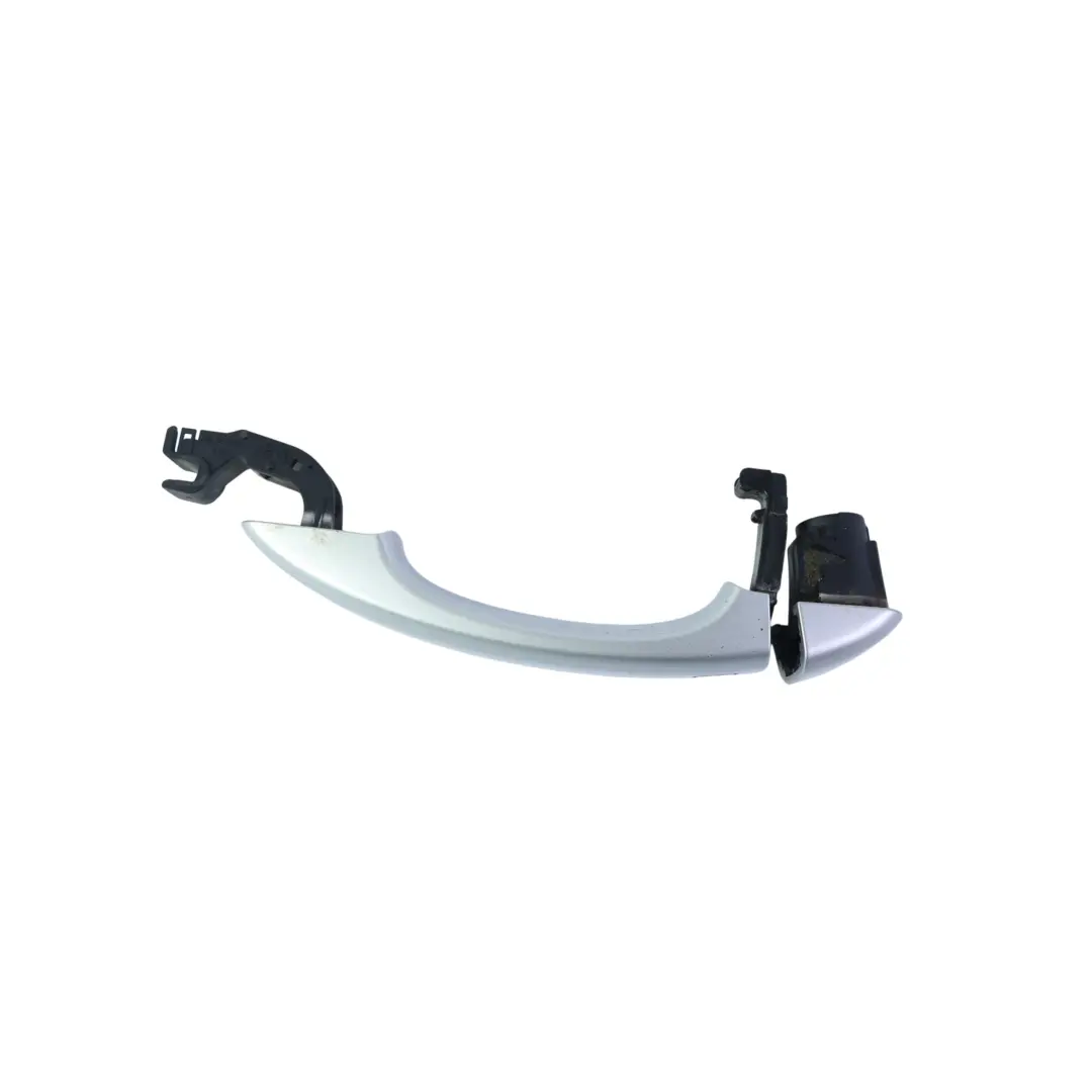 Klamka Drzwi Przód Tył Lewa Ice Silver Metalik - X7W do Audi A4 B8 A5 8T Q3 8U o numerze 8T0837205A Audi A4 B8 A5 8T Q3 8U Klamka Drzwi Przód Tył Lewa Ice Silver Metalik - X7W - SKU 8T0837205A-ICS1 - Numer Części 8T0837205A