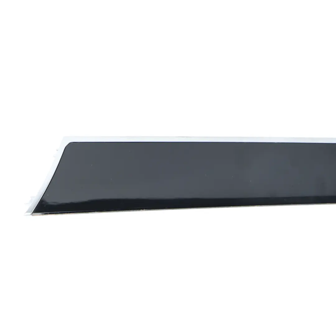 Baguette Garniture Porte Arrière Droit Argent pour Audi A4 B8 à propos du numéro de pièce 8K0867420 Audi A4 B8 Baguette Garniture Porte Arrière Droit Argent - SKU 8K0867420 - Numéro de pièce 8K0867420