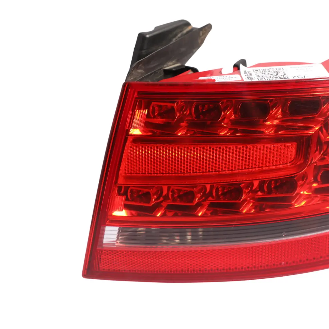 Audi A4 B8 Saloon Tail Light Rear Right O/S Side Panel LED Lamp - SKU 8K5945096B - Part number 8K5945096B