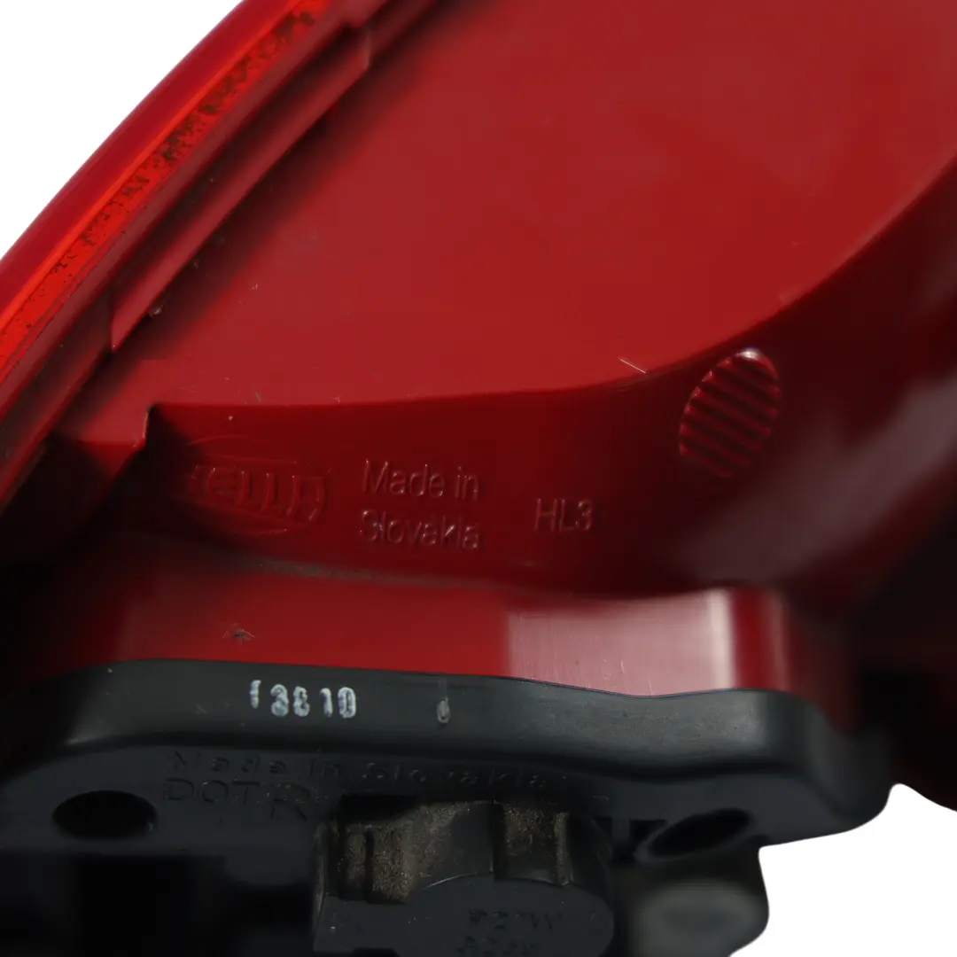 Audi A4 B8 Saloon Rear Tail Light Lamp Side Panel Right O/S - SKU 8K5945096D-3 - Part number 8K5945096D