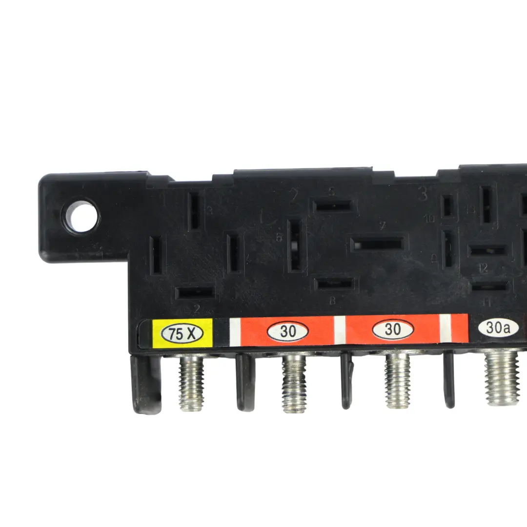 Audi TT 8N VW VW Golf Mk4 Fuse Box Relay Central Control Unit Module - SKU 8L0941822 - Part number 8L0941822