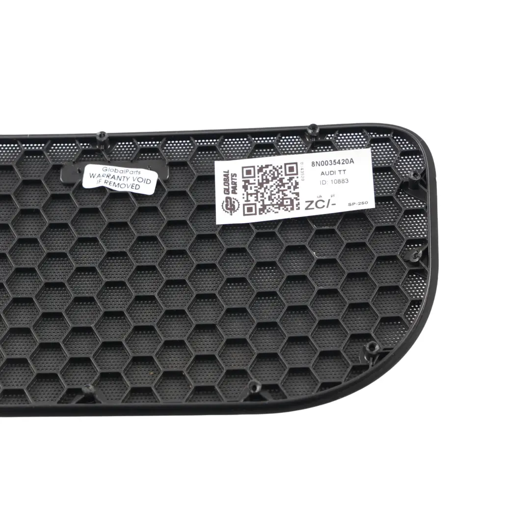 8N Griglia Altoparlante Porta Bose Destra per Audi TT con numero di parte 8N0035420A Audi TT 8N Griglia Altoparlante Porta Bose Destra - SKU 8N0035420A - Numero di parte 8N0035420A