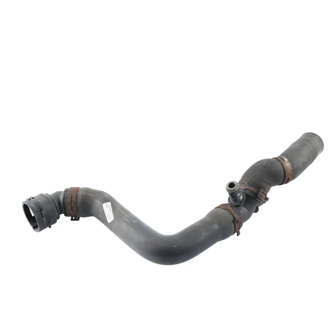 Audi A3 8P TT 8N Brida Tubo Agua Refrigerante Manguera 1.8 2.0 TFSI - SKU 8N0122101A - Número de pieza 8N0122101A