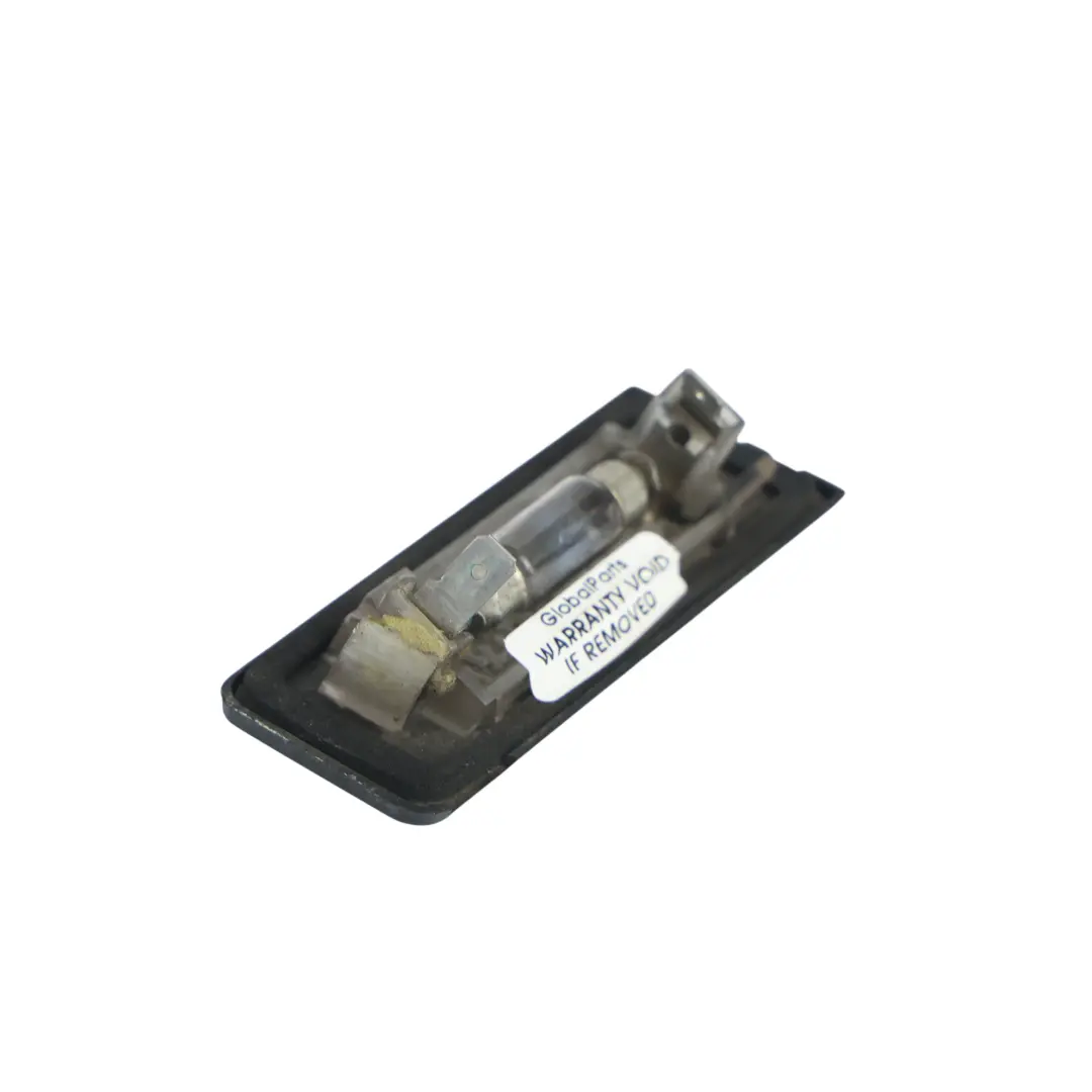 Mk1 8N Kennzeichenbeleuchtung Hinten Rechts für Audi TT mit Teilenummer 8N0943022A Audi TT Mk1 8N Kennzeichenbeleuchtung Hinten Rechts - SKU 8N0943022A - Teilenummer 8N0943022A