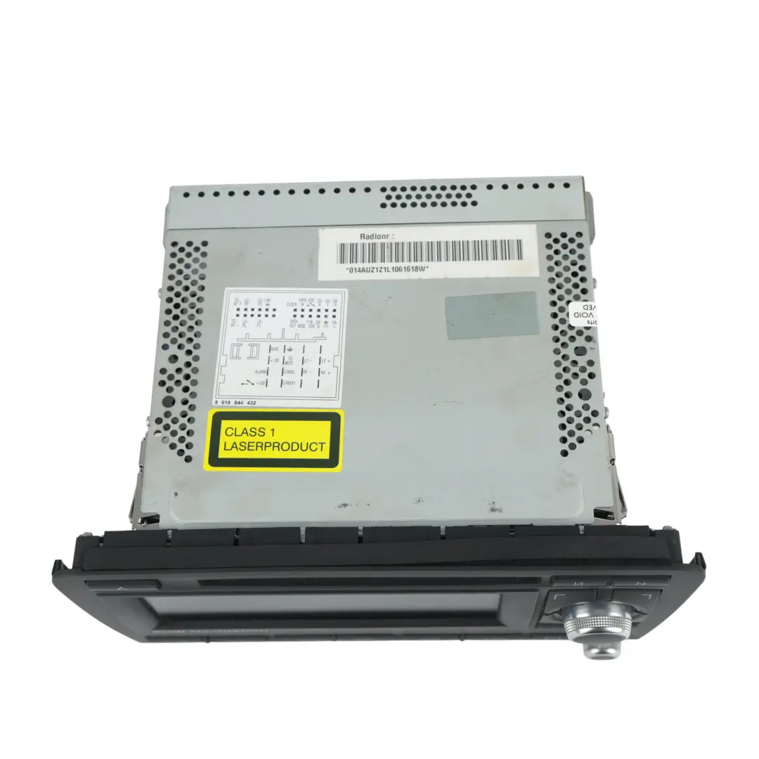 Satellite Navigation Head Unit Radio Unit Module CD MP3 to Audi A3 8P with Part number 8P0035193E Audi A3 8P Satellite Navigation Head Unit Radio Unit Module CD MP3 - SKU 8P0035193E - Part number 8P0035193E