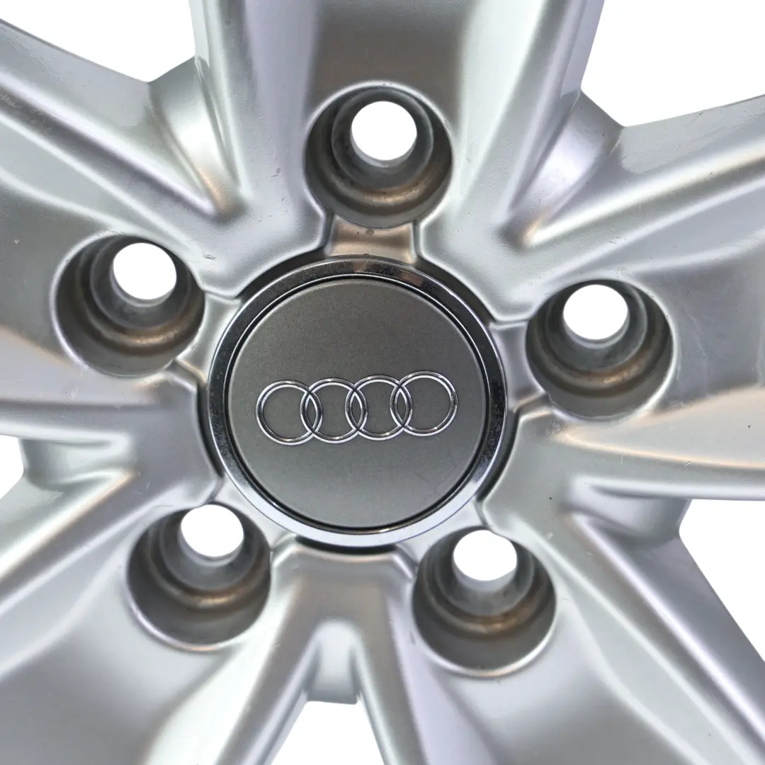  Llanta aleación plateada Audi A3 8P 17" 7,5J ET:56 Star Spoke - SKU 8P0601025BL-2 - Número de pieza 8P0601025BL