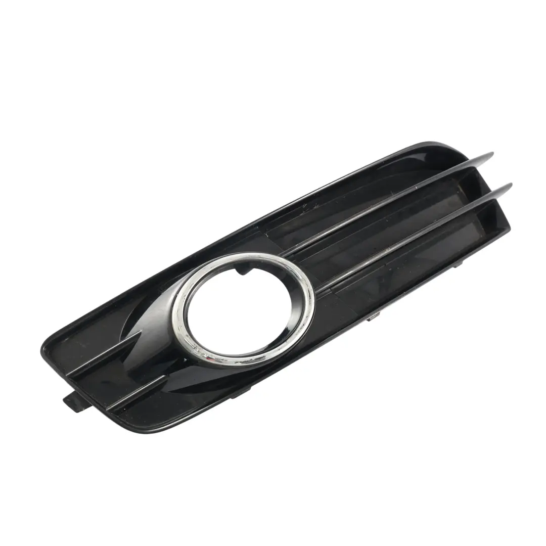 Audi A3 8P Grille Cache Antibrouillard Pare-Chocs Avant Gauche - SKU 8P0807681AF - Numéro de pièce 8P0807681AF