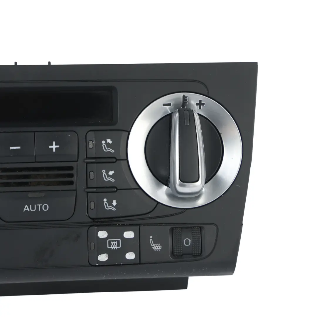 Panel Control Climatizador Digital Calefacción para Audi A3 8P Cabrio con número de pieza 8P0820043BL Audi A3 8P Cabrio Panel Control Climatizador Digital Calefacción - SKU 8P0820043BL - Número de pieza 8P0820043BL