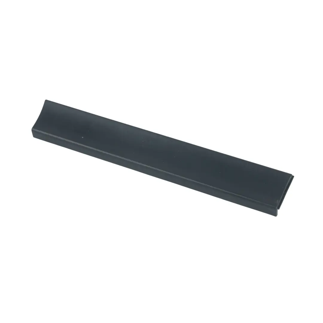 Tapa Cenicero Trasero Superior Panel Embellecedor Negro para Audi A3 8P con número de pieza 8P0864249A Audi A3 8P Tapa Cenicero Trasero Superior Panel Embellecedor Negro - SKU 8P0864249A - Número de pieza 8P0864249A