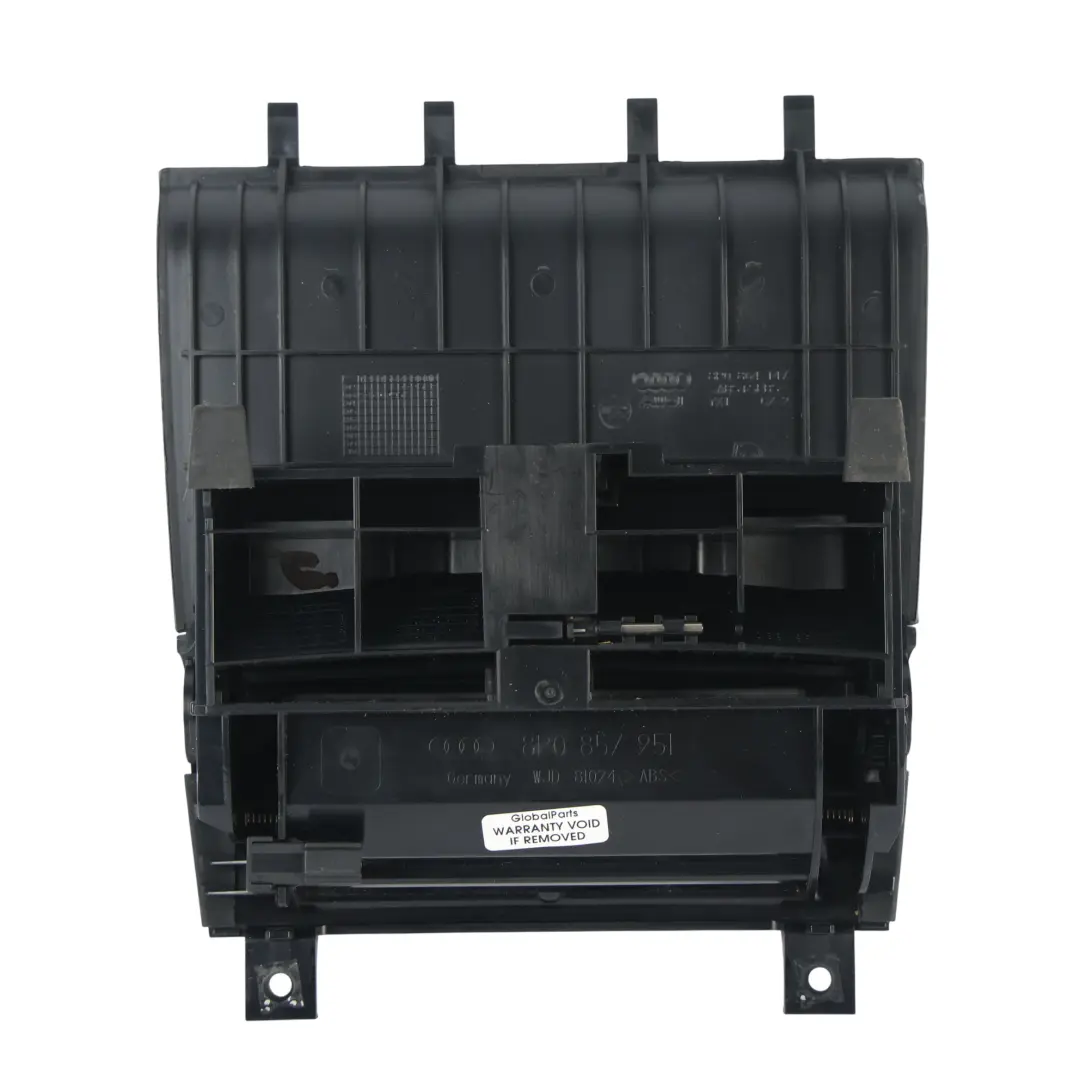 Set Pomello Cambio Legno Cornice Posacenere Manuale Vavona per Audi A3 8P con numero di parte 8P0864261B Audi A3 8P Set Pomello Cambio Legno Cornice Posacenere Manuale Vavona - SKU 8P0864261B-1 - Numero di parte 8P0864261B