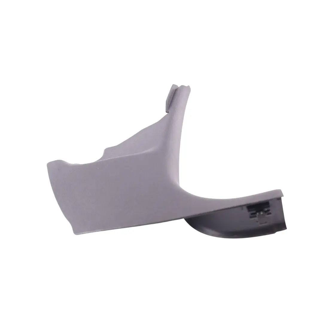 Osłona Słupka A Dolna Prawa Czarna do Audi A3 8P o numerze 8P0867272C Audi A3 8P Osłona Słupka A Dolna Prawa Czarna - SKU 8P0867272C-1 - Numer Części 8P0867272C