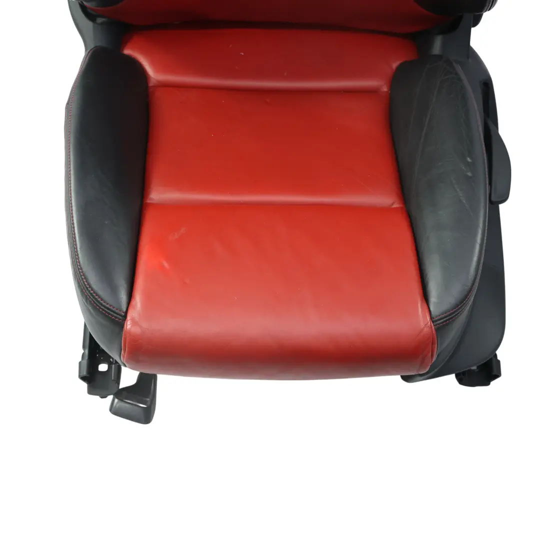 Türer Sitz Vorne Links S-Line Feines Nappaleder Schwarz Rot für Audi A3 8P 5 mit Teilenummer 8P0881805AM Audi A3 8P 5 Türer Sitz Vorne Links S-Line Feines Nappaleder Schwarz Rot - SKU 8P0881805AM-1 - Teilenummer 8P0881805AM