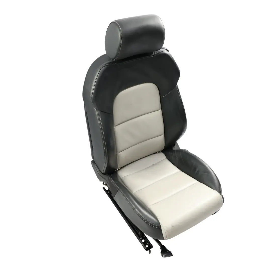 Siège Sport 3 Portes Avant Gauche Chauffant Cuir Noir Argent pour Audi A3 S3 8P à propos du numéro de pièce 8P0881805BG Audi A3 S3 8P Siège Sport 3 Portes Avant Gauche Chauffant Cuir Noir Argent - SKU 8P0881805BG - Numéro de pièce 8P0881805BG