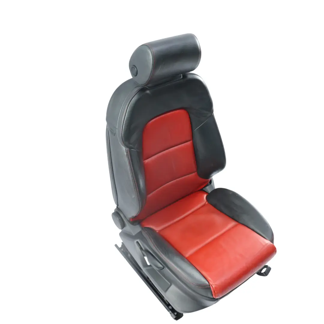 Audi A3 8P 5 Drzwi Fotel Przedni Prawy S-Line Skóra Nappa Czarna Czerwona - SKU 8P0881806AM-1 - Numer Części 8P0881806AM
