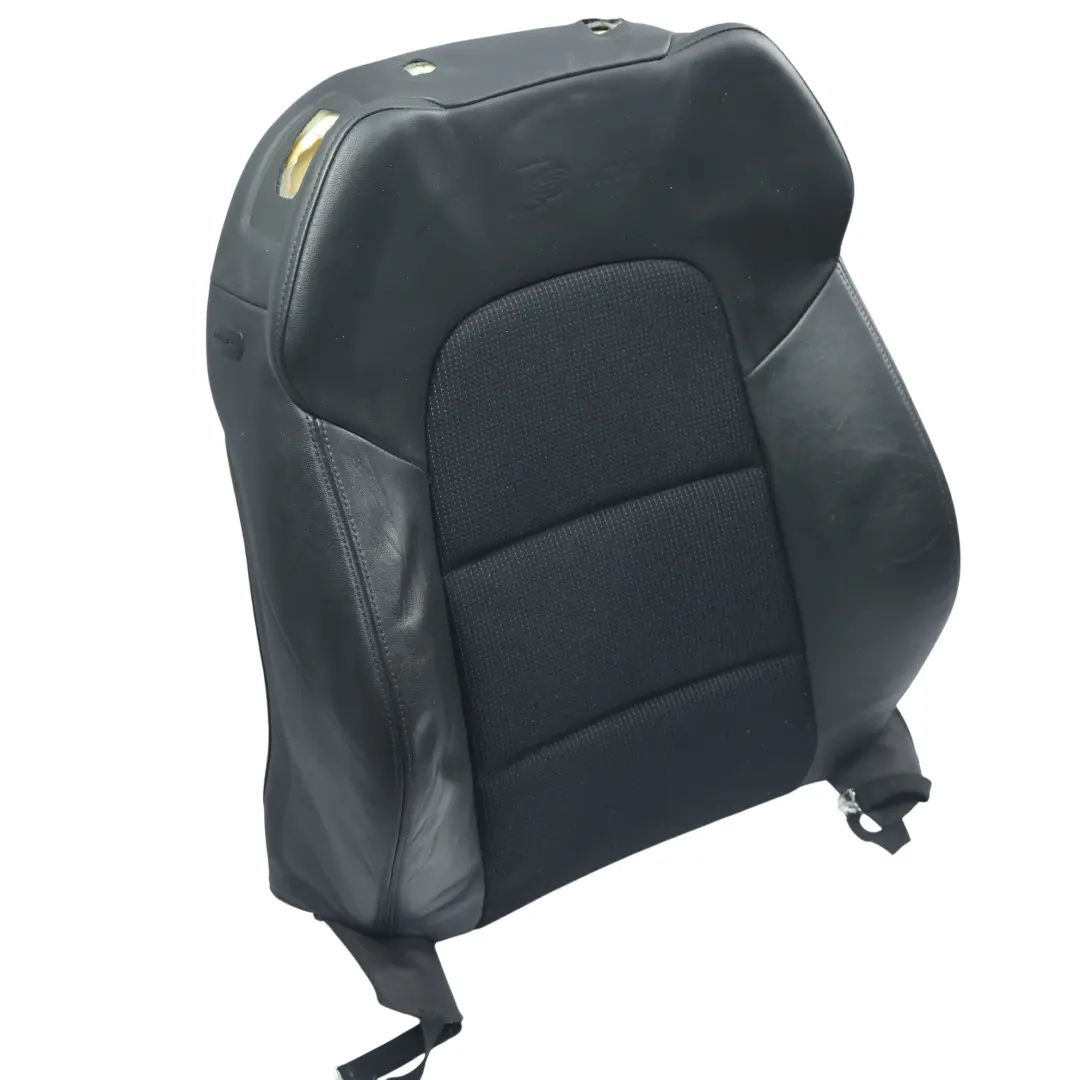 Respaldo Asiento Delantero Derecho S-Line Tela Cuero Negro para Audi A3 8P con número de pieza 8P0881806DE Audi A3 8P Respaldo Asiento Delantero Derecho S-Line Tela Cuero Negro - SKU 8P0881806DE-2 - Número de pieza 8P0881806DE