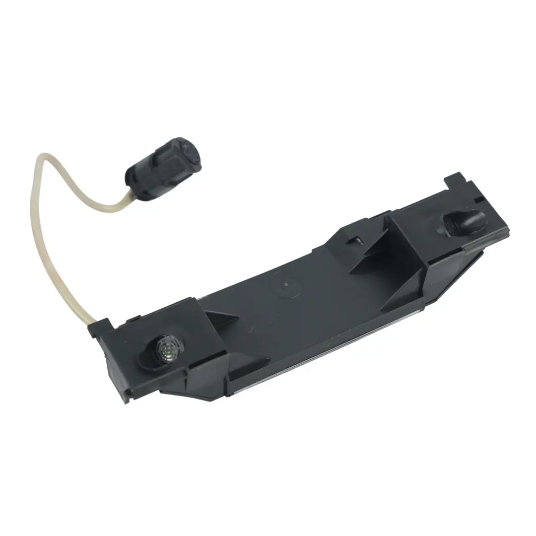 Luce Lettura Abitacolo Plafoniera Cortesia Anteriore per Audi A3 8P con numero di parte 8P0951177 Audi A3 8P Luce Lettura Abitacolo Plafoniera Cortesia Anteriore - SKU 8P0951177-7 - Numero di parte 8P0951177