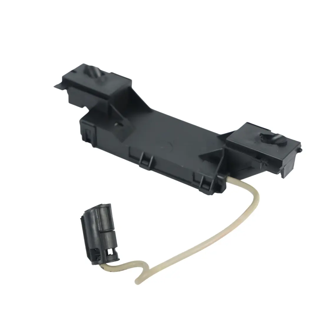 Audi A3 8P Lampka Oświetlenia Wnętrza Kabiny Przednia - SKU 8P0951177-7 - Numer Części 8P0951177