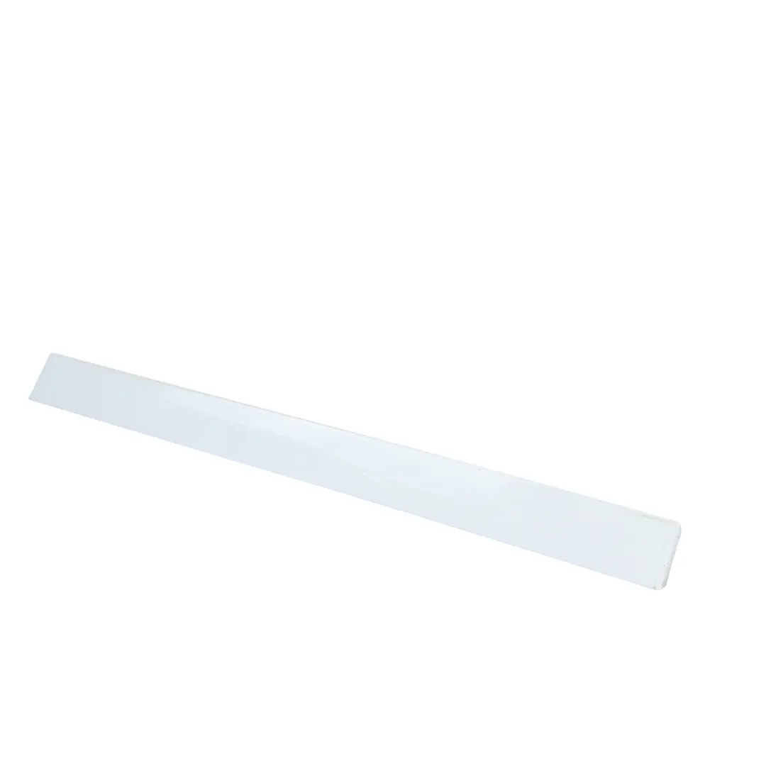 Moulure Panneau Latéral Arrière Bas Porte Gauche Blanc Ibis Y9C pour Audi A3 8P à propos du numéro de pièce 8P3853699C Audi A3 8P Moulure Panneau Latéral Arrière Bas Porte Gauche Blanc Ibis Y9C - SKU 8P3853699C-IWH - Numéro de pièce 8P3853699C
