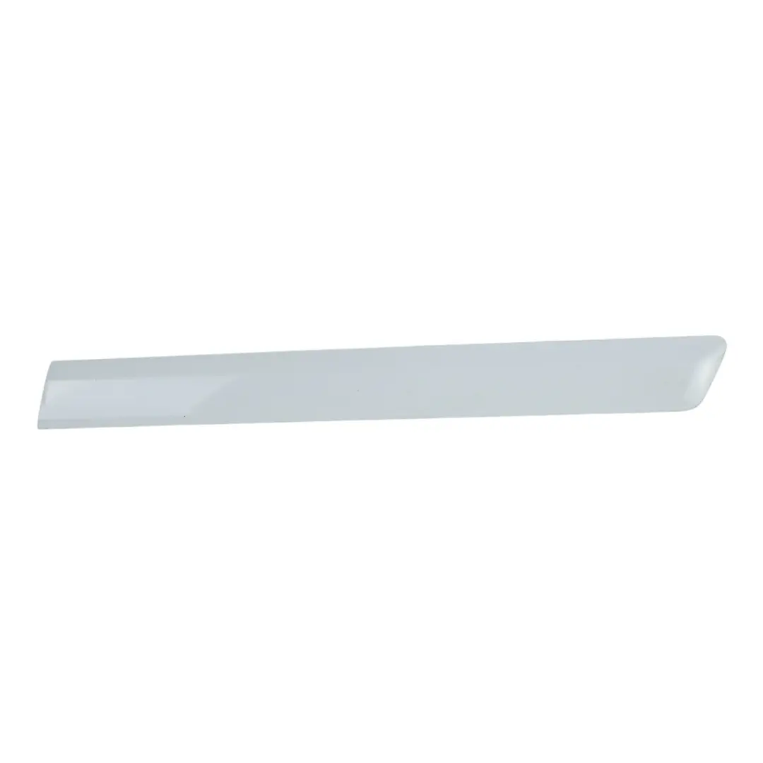 Modanatura Parafango Post Sinistra Bianco Ibis Y9C per Audi A3 8P 3D con numero di parte 8P3853983D Audi A3 8P 3D Modanatura Parafango Post Sinistra Bianco Ibis Y9C - SKU 8P3853983D-IWH - Numero di parte 8P3853983D