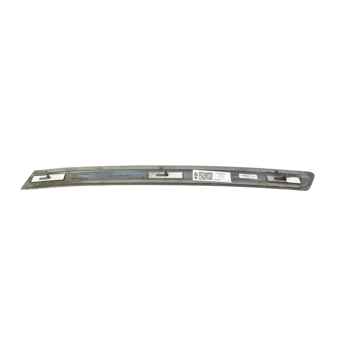 Audi A3 S3 8P Moldura Embellecedor Derecha Gris Delfín Metalizado - SKU 8P3853984D-DGM - Número de pieza 8P3853984D