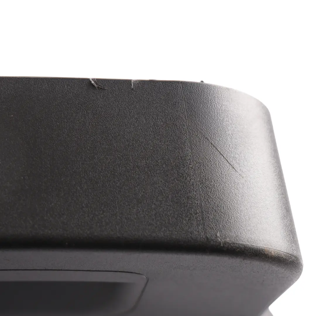 Audi A3 S3 8P Panel Interior Inferior Portón Trasero Negro - SKU 8P3867979A - Número de pieza 8P3867979A