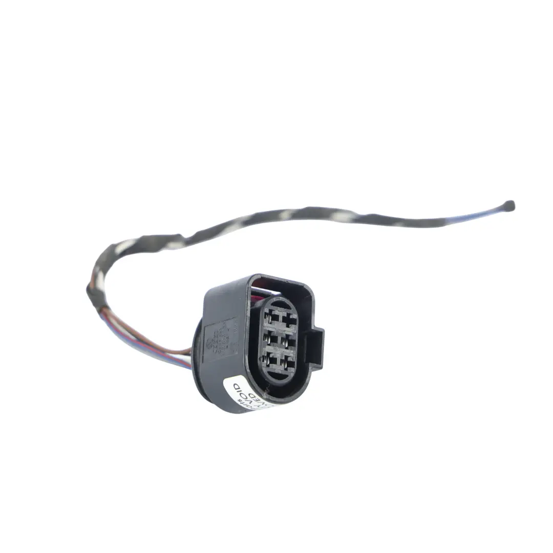 Luz Portón Trasero Izquierda Mazo Cables para Audi A3 8P con número de pieza 8P3945095C Audi A3 8P Luz Portón Trasero Izquierda Mazo Cables - SKU 8P3945095C-2 - Número de pieza 8P3945095C