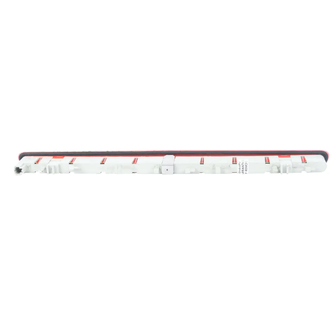 Terza Luce Stop Freno Lunotto Posteriore per Audi A3 8P 3 Porte con numero di parte 8P3945097 Audi A3 8P 3 Porte Terza Luce Stop Freno Lunotto Posteriore - SKU 8P3945097-1 - Numero di parte 8P3945097