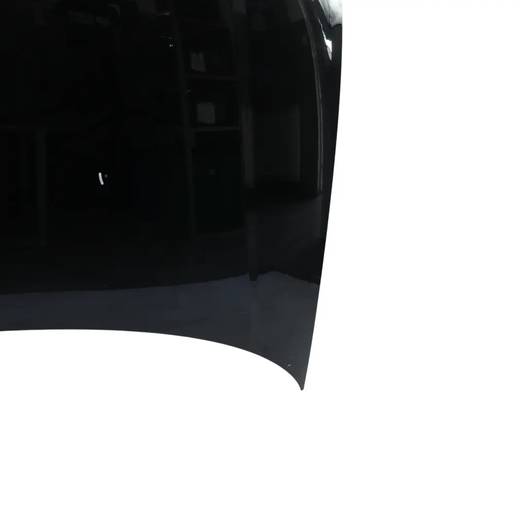 Maska Przednia Brylantowy Czarny Metalik Y9B do Audi A3 8P o numerze 8P4823029B Audi A3 8P Maska Przednia Brylantowy Czarny Metalik Y9B - SKU 8P4823029B-BBL1 - Numer Części 8P4823029B