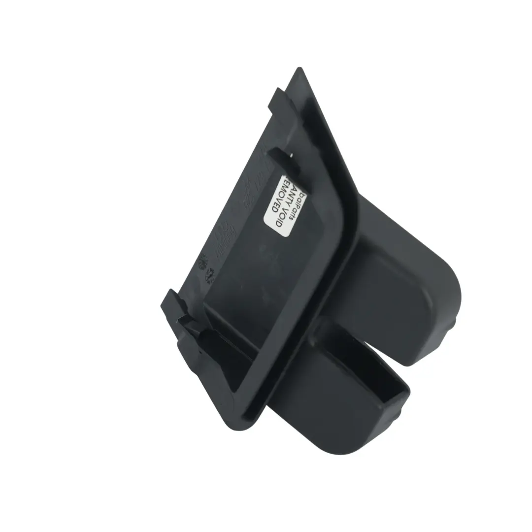 Rivestimento Serratura Portellone Bagagliaio Pannello per Audi A3 8P con numero di parte 8P7827520 Audi A3 8P Rivestimento Serratura Portellone Bagagliaio Pannello - SKU 8P7827520 - Numero di parte 8P7827520