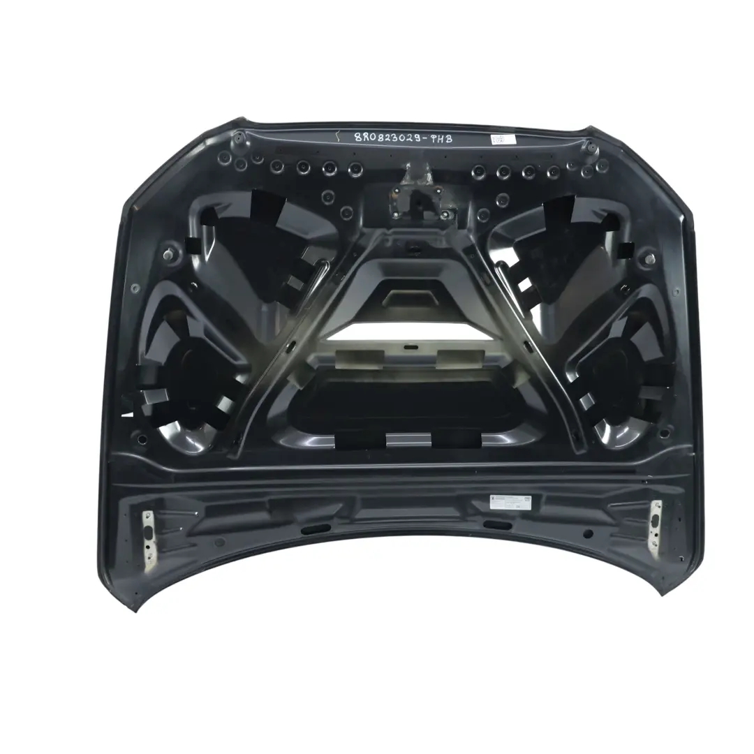 Audi Q5 8R Maska Pokrywa Silnika Phantom Black Czarny - Z9Y - SKU 8R0823029-PHB - Numer Części 8R0823029