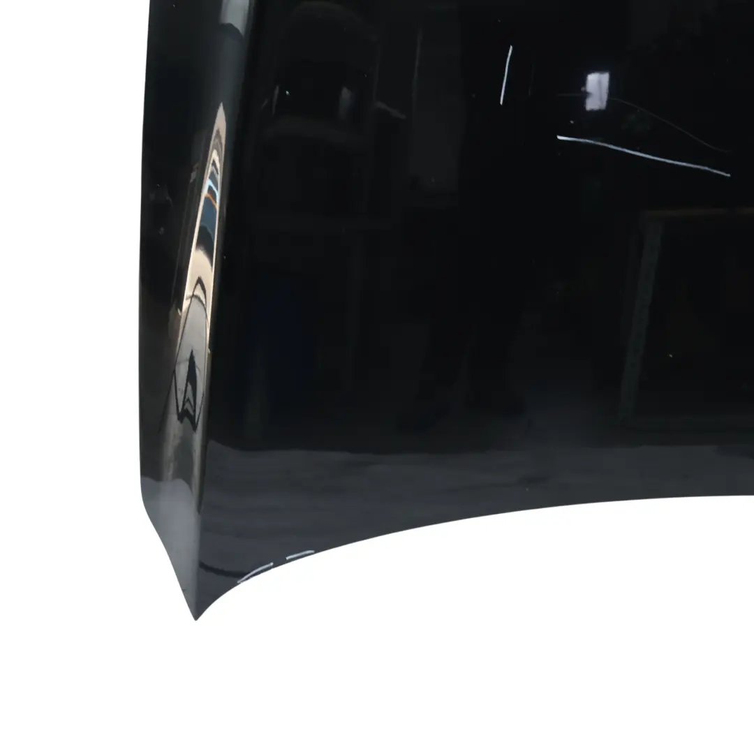 Front Hood Bonnet Covering Panel to Audi Q5 8R with Part number 8R0823029 Audi Q5 8R Front Hood Bonnet Covering Panel - SKU 8R0823029-PHB - Part number 8R0823029