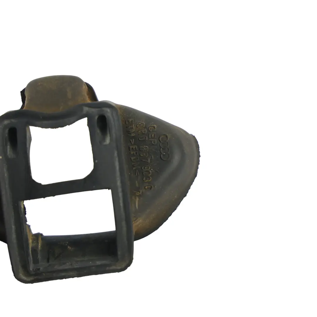 Guarnizione Gommino Porta Anteriore Sinistra Destra per Audi Q5 8R con numero di parte 8R0837923C Audi Q5 8R Guarnizione Gommino Porta Anteriore Sinistra Destra - SKU 8R0837923C - Numero di parte 8R0837923C