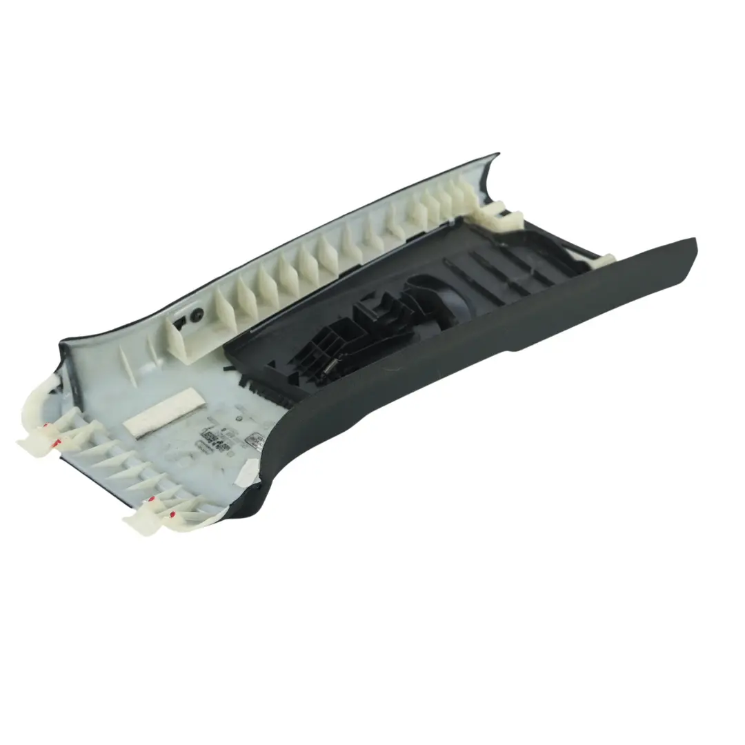 Rivestimento Montante B Superiore Nero Sinistro per Audi Q5 8R con numero di parte 8R0867243F Audi Q5 8R Rivestimento Montante B Superiore Nero Sinistro - SKU 8R0867243F - Numero di parte 8R0867243F
