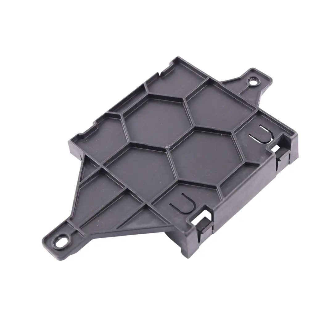 Voltage Stabiliser Control Module Bracket to Porsche Macan 95B Audi Q5 8R with Part number 8R0907371 Porsche Macan 95B Audi Q5 8R Voltage Stabiliser Control Module Bracket - SKU 8R0907371 - Part number 8R0907371