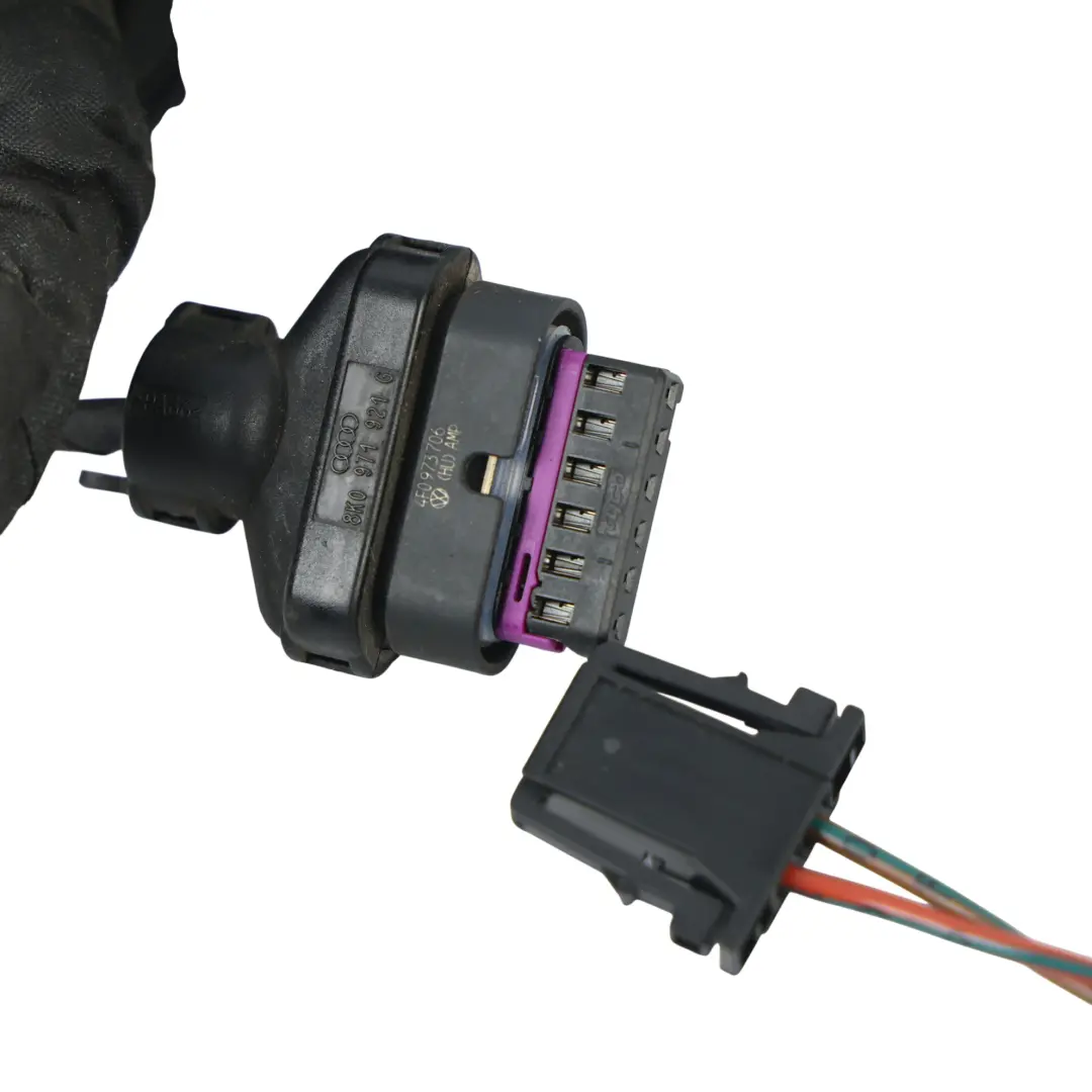 Mazo Cables Puerta Delantera Lado Pasajero para Audi Q5 8R con número de pieza 8R0971030BG Audi Q5 8R Mazo Cables Puerta Delantera Lado Pasajero - SKU 8R0971030BG - Número de pieza 8R0971030BG