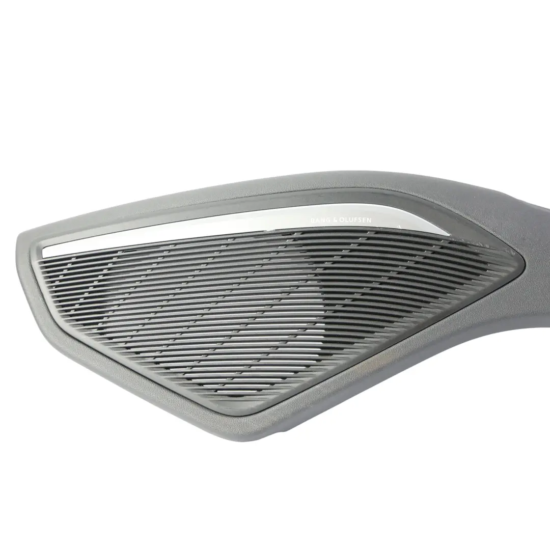 Reposabrazos Puerta Delantero Derecho Rejilla Altavoz Negro para Audi TT FV con número de pieza 8S0867174 Audi TT FV Reposabrazos Puerta Delantero Derecho Rejilla Altavoz Negro - SKU 8S0867174-1 - Número de pieza 8S0867174