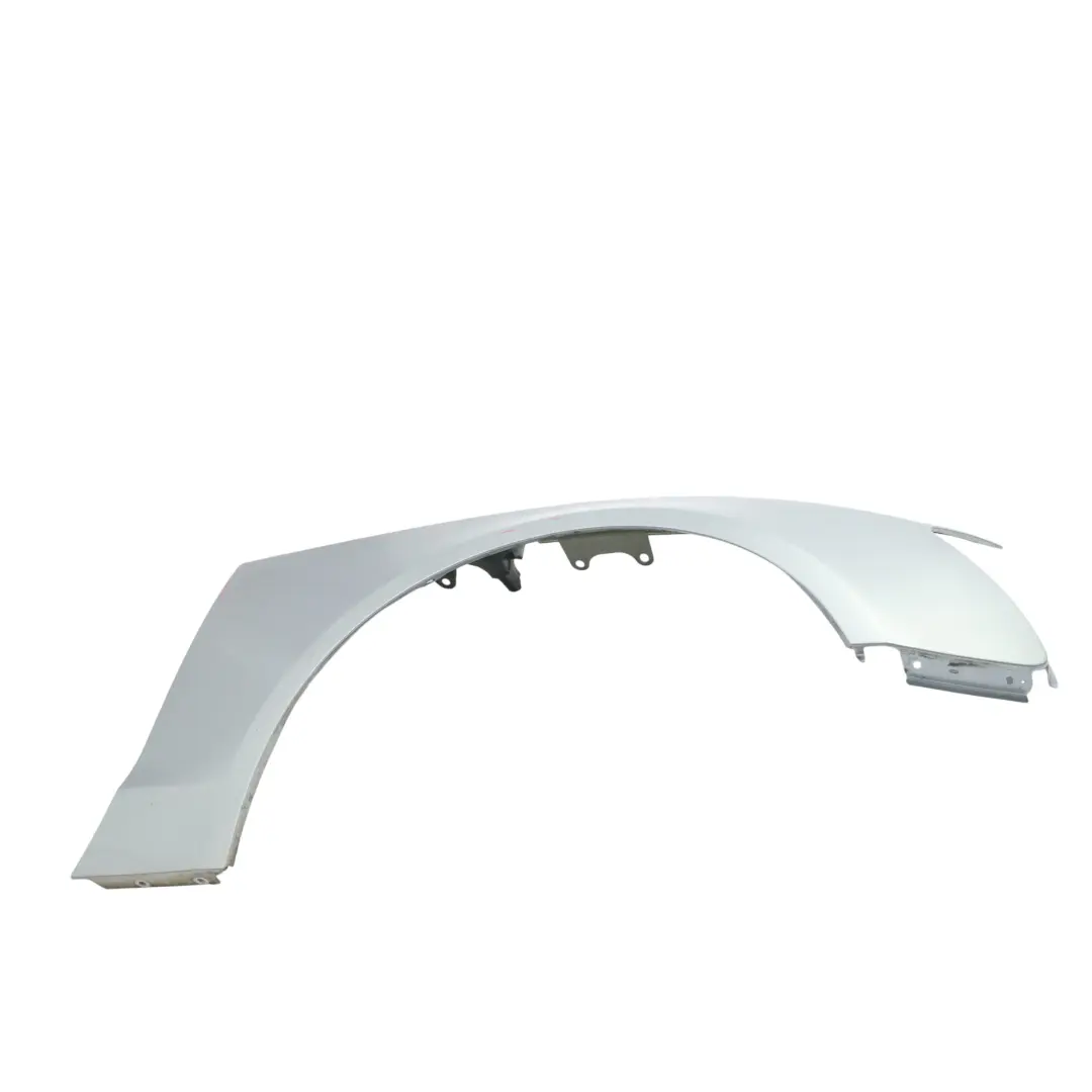 Błotnik Przedni Prawy Srebrny Monza X7V do Audi A5 8T o numerze 8T0821106H Audi A5 8T Błotnik Przedni Prawy Srebrny Monza X7V - SKU 8T0821106H-MSIL - Numer Części 8T0821106H