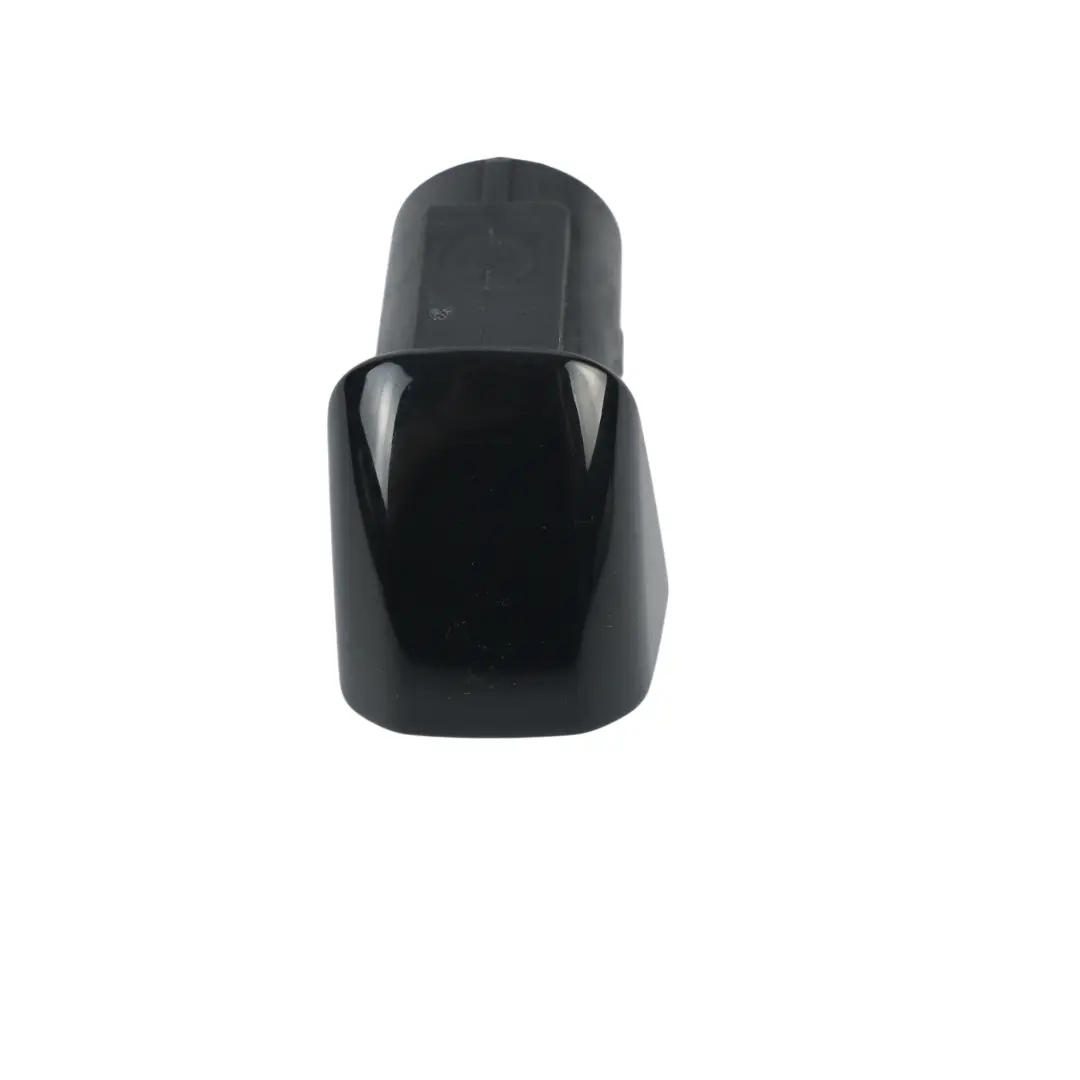 Embout Poignée Porte Arrière Gauche Noir Mythic Y9T pour Audi A5 8T à propos du numéro de pièce 8T0837167A Audi A5 8T Embout Poignée Porte Arrière Gauche Noir Mythic Y9T - SKU 8T0837167A-MYB - Numéro de pièce 8T0837167A