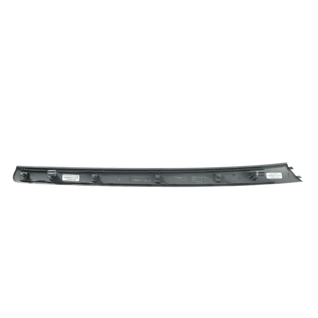 Rivestimento Pannello Porta Anteriore Sinistro Argento per Audi A5 8T con numero di parte 8T0867409 Audi A5 8T Rivestimento Pannello Porta Anteriore Sinistro Argento - SKU 8T0867409 - Numero di parte 8T0867409