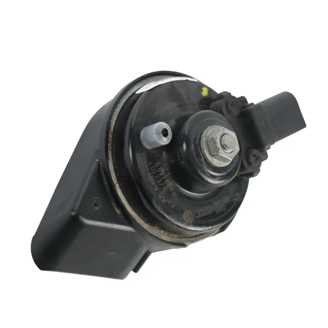 Bocina Tono Bajo Claxon Alarma Señal Sonido 8K0951221 para Audi A5 S5 8T A4 S4 B8 con número de pieza 8T0951230C Audi A5 S5 8T A4 S4 B8 Bocina Tono Bajo Claxon Alarma Señal Sonido 8K0951221 - SKU 8T0951230C - Número de pieza 8T0951230C