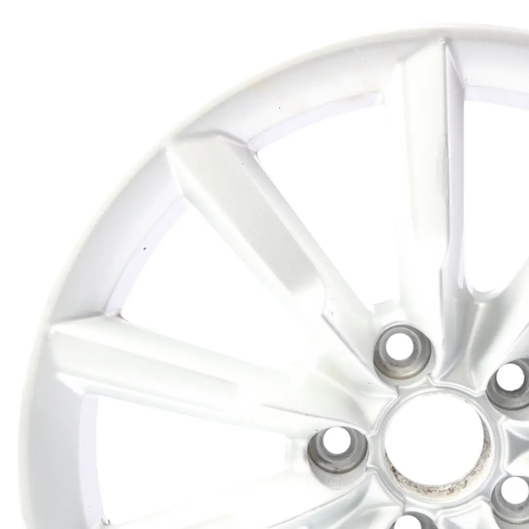 Cerchio in Lega Argento 17" 7J ET:43 10 Razze 8U0601025S per Audi Q3 8U con numero di parte 8U0601025B Audi Q3 8U Cerchio in Lega Argento 17" 7J ET:43 10 Razze 8U0601025S - SKU 8U0601025B-SL1 - Numero di parte 8U0601025B