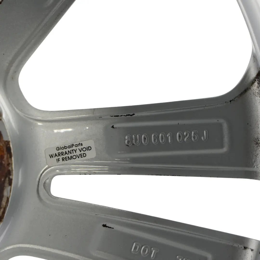 Cerchio in Lega Argento 19" 8,5J ET:36 5 Doppie Razze per Audi Q3 8U con numero di parte 8U0601025J Audi Q3 8U Cerchio in Lega Argento 19" 8,5J ET:36 5 Doppie Razze - SKU 8U0601025J-SL1 - Numero di parte 8U0601025J