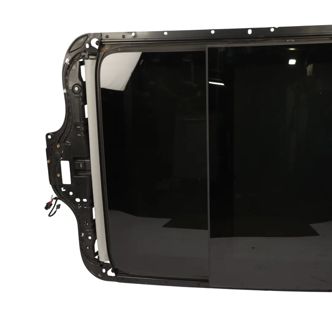 Audi Q3 8U Panoramic Sliding Roof Frame Mechanism Assembly - SKU 8U0877049 - Part number 8U0877049
