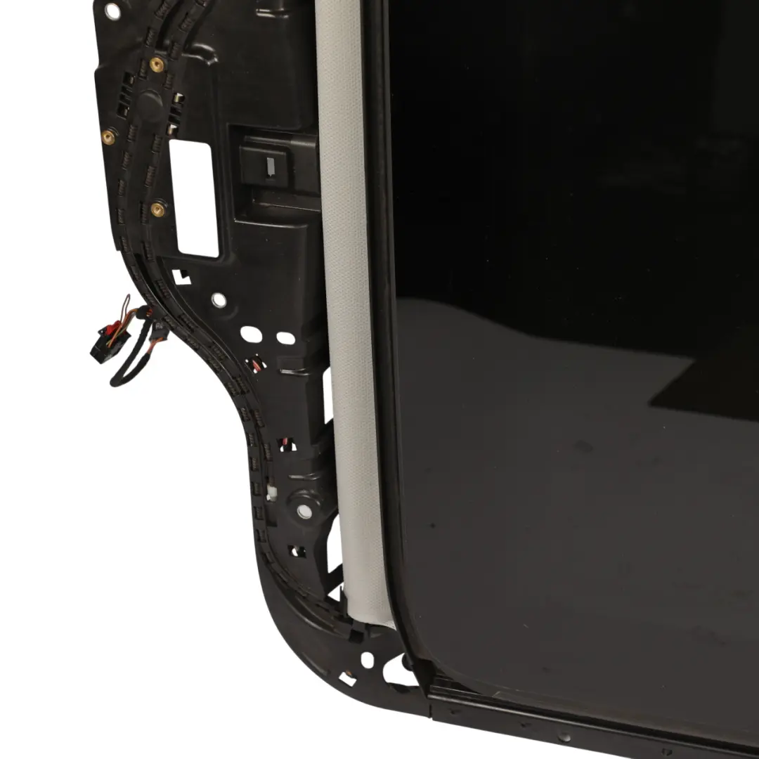Panoramic Sliding Roof Frame Mechanism Assembly to Audi Q3 8U with Part number 8U0877049 Audi Q3 8U Panoramic Sliding Roof Frame Mechanism Assembly - SKU 8U0877049 - Part number 8U0877049
