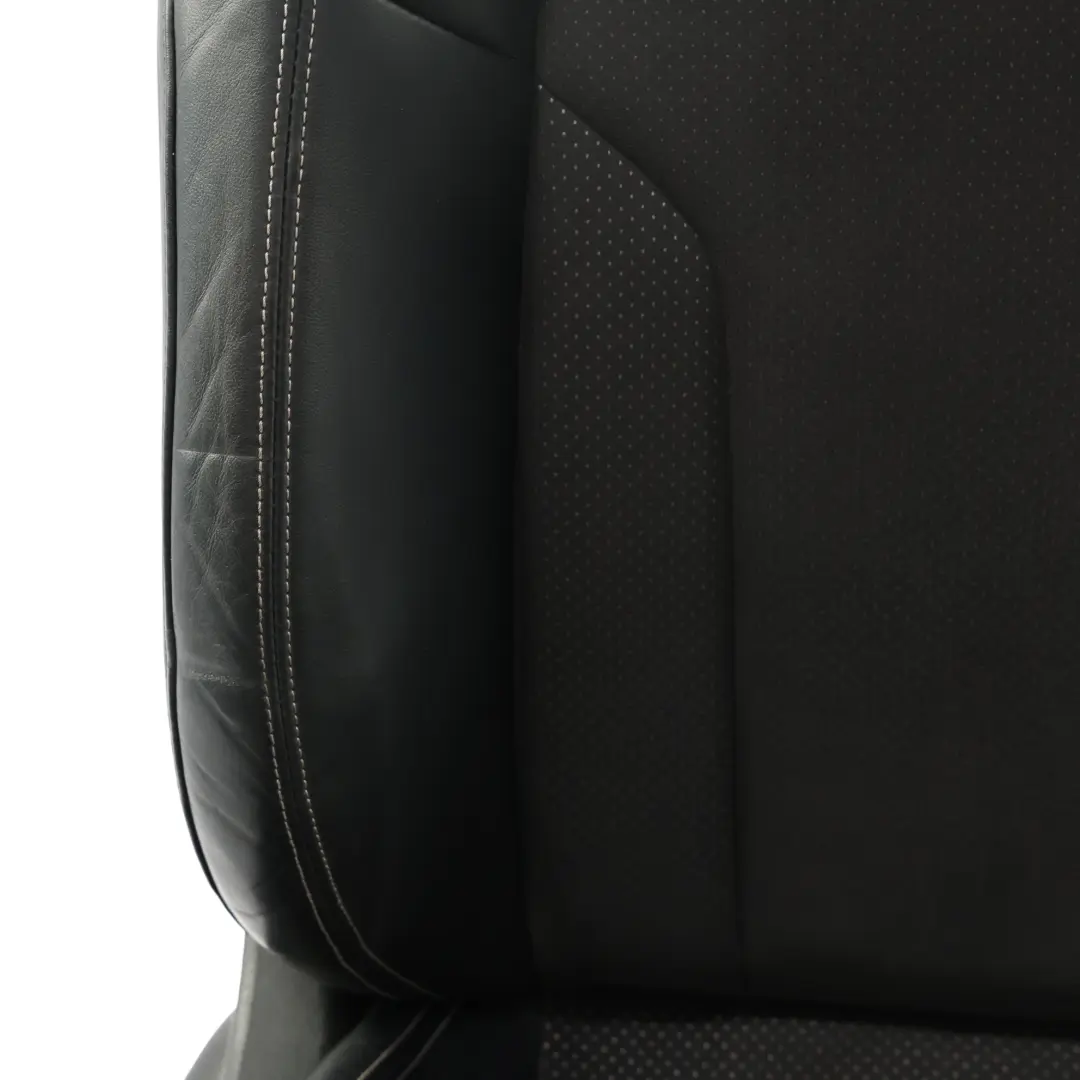 Audi Q3 8U Fotel Sport Przód Prawy S-Line Grzany Półskóra Czarna Srebrna - SKU 8U0881806AL-3 - Numer Części 8U0881806AL
